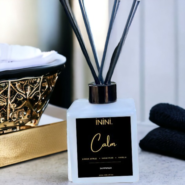 CALM - green apple, nashi pear, vanilla - Reed Diffuser