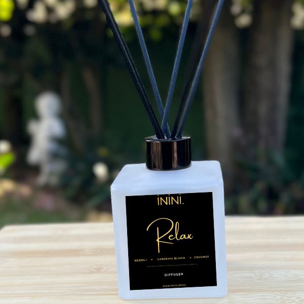 RELAX - neroli, gardenia bloom, coconut - Reed Diffuser